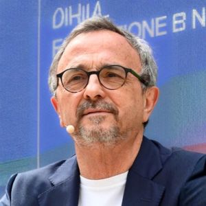 Prof. Mario Pezzotti